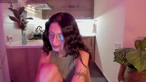 Snapshot of eva_sun chatting on April 2026 07:58:01 PM Fansly - - use this referral link to support me online show from April 2026 07:58:01 PM