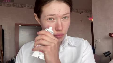 eva varnerr online show from April 2026 11:25:02 AM