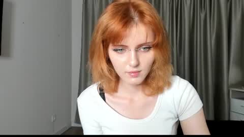 Snapshot of eva_vv chatting on June 2026 08:15:01 PM Eva online show from June 2026 08:15:01 PM