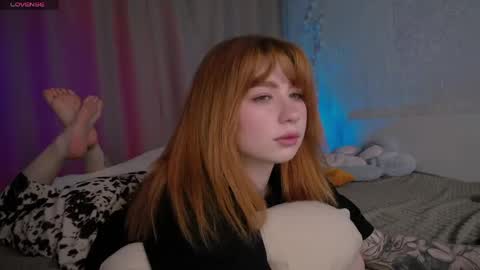 Snapshot of evaa_moonn_ chatting on April 2026 06:38:01 AM Eva online show from April 2026 06:38:01 AM