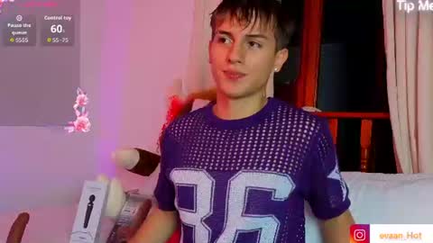 Snapshot of evaan_hot chatting on July 2026 03:02:02 AM EVAN online show from July 2026 03:02:02 AM