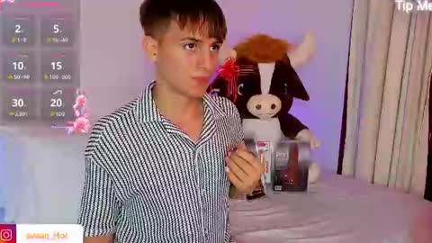 Snapshot of evaan_hot chatting on July 2026 03:12:01 AM EVAN online show from July 2026 03:12:01 AM