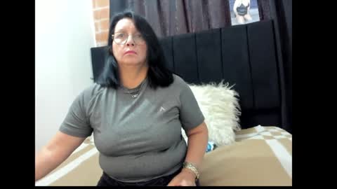 Snapshot of evaaross chatting on January 2025 08:25:02 PM Eva online show from January 2025 08:25:02 PM