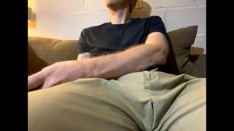 Snapshot of evageniex chatting on September 2025 02:30:02 PM evageniex online show from September 2025 02:30:02 PM