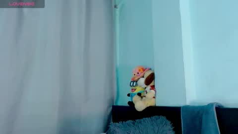 Evah Lee online show from March 2026 01:03:01 AM