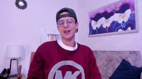 Snapshot of evan_smitt_ chatting on February 2025 12:03:02 PM Evan Smitt online show from February 2025 12:03:02 PM