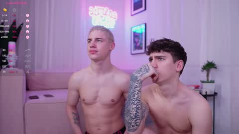 evan_white_ online show from February 2025 05:01:01 PM