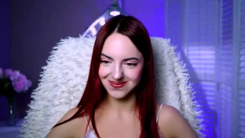 Eva  online show from October 2025 08:35:01 AM