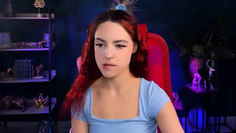 Eva  online show from November 2025 09:09:02 AM