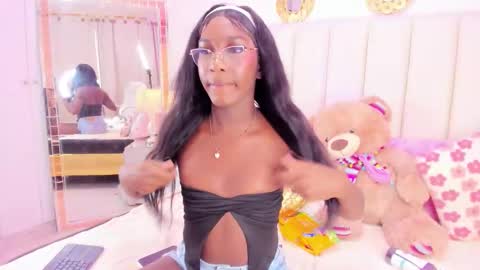 evangelin_ts online show from January 2026 05:27:02 PM