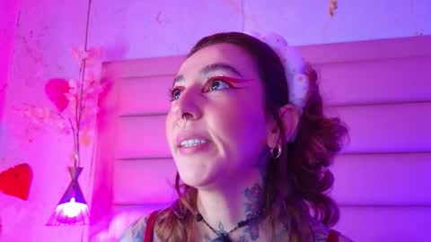 Evangelyne online show from March 2026 03:49:01 PM