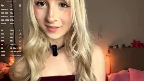 Eva online show from December 2025 07:25:02 AM