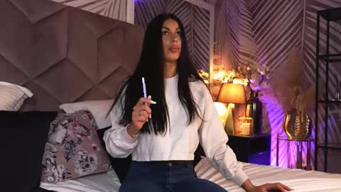 EvaRhea online show from March 2026 04:27:02 AM