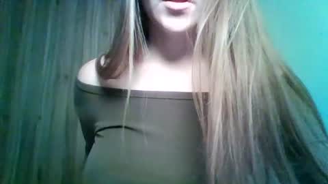 evasapples2026 online show from June 2026 02:19:01 PM