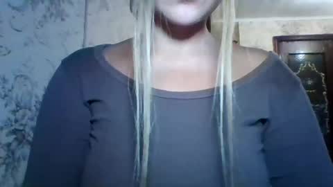 evasapples2026 online show from July 2026 03:54:02 PM