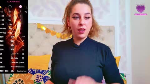 evasinclairr online show from February 2026 12:01:01 PM