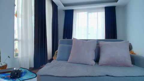 Snapshot of evasweet__ chatting on November 2025 06:20:01 PM EVA LUNA online show from November 2025 06:20:01 PM