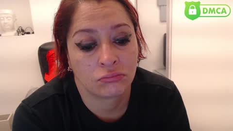 Eva Twiss online show from October 2025 12:26:02 PM