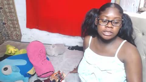 Eva And Emmanuel online show from July 2026 01:57:02 PM