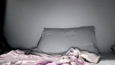 Snapshot of eveee228 chatting on November 2025 10:48:02 AM eveee228 online show from November 2025 10:48:02 AM