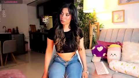  Eve  online show from November 2025 09:58:01 PM