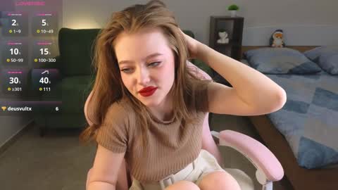 Eveleen online show from December 2024 07:43:01 PM