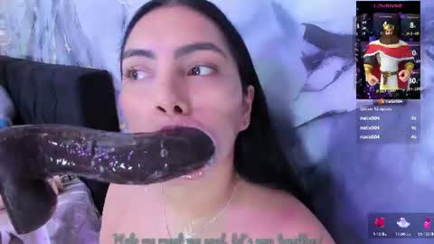 Snapshot of evelinn_belen chatting on July 2026 06:39:01 PM Evelinn belen online show from July 2026 06:39:01 PM