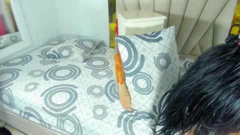 DAYANITA online show from December 2024 07:35:01 PM