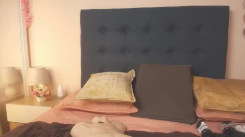 Snapshot of evelonga_707 chatting on April 2026 07:11:02 PM DAYANITA online show from April 2026 07:11:02 PM