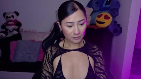 Evelyn online show from October 2025 11:00:01 AM