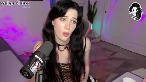 Evelyn Claire online show from March 2025 07:02:01 AM