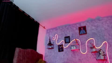 everlin__hot_ online show from March 2026 03:54:02 AM