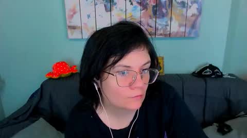 Everly online show from March 2026 02:08:01 PM