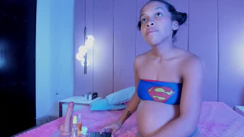 everly_smitth online show from October 2025 11:52:02 AM