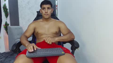 Snapshot of evessinn chatting on September 2025 05:49:01 PM luis online show from September 2025 05:49:01 PM