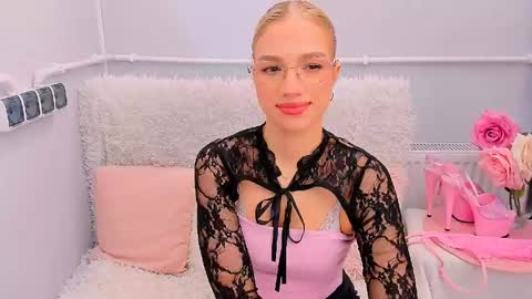 Eve online show from April 2026 05:19:02 PM