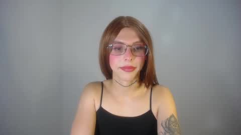 Evi online show from February 2025 08:18:01 PM
