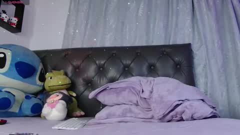 Evie Cloud online show from March 2026 12:17:02 AM