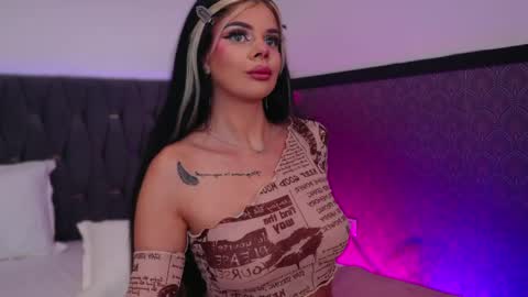 EvieeBliss online show from June 2026 12:32:01 PM