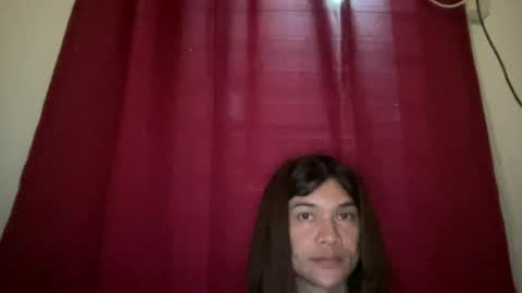Snapshot of evielyn23 chatting on June 2026 01:01:02 PM evielyn23 online show from June 2026 01:01:02 PM