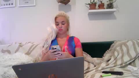 Badblondebunny online show from May 2026 12:28:02 AM