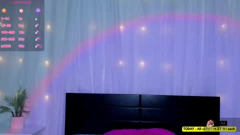 Snapshot of evoletbee chatting on May 2026 01:06:01 PM Evolet online show from May 2026 01:06:01 PM