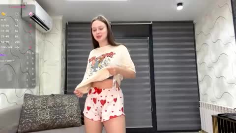 Eva online show from November 2025 03:14:02 PM