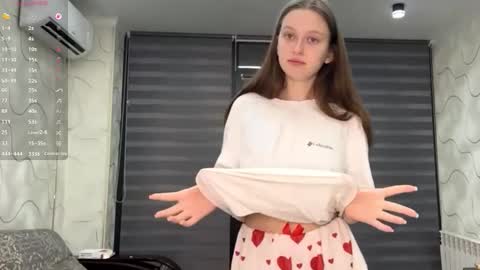 Eva online show from November 2025 03:22:01 PM