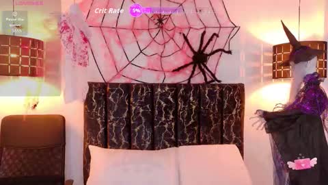 evvaa_moon online show from October 2025 01:11:02 PM