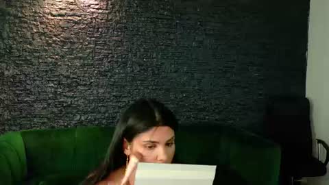Snapshot of evvamonroe chatting on June 2026 07:26:01 PM Evva online show from June 2026 07:26:01 PM