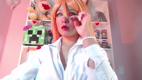 Im Evy online show from February 2025 03:40:01 PM