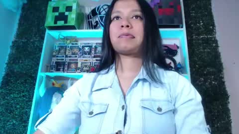 Im Evy online show from July 2026 02:35:02 PM