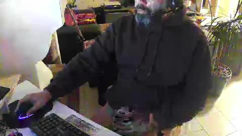 Gio online show from January 2025 08:58:01 PM