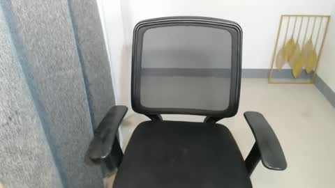 exotic_abby69 online show from October 2025 08:59:02 AM